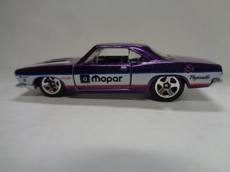 Illustration for article titled PLYMOUTH BARRACUDA FORMULA S